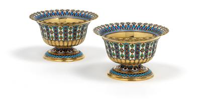 A pair of cloisonné condiment bowls from Moscow, - Argenti
