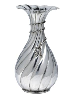 Italienische Vase, - Silber