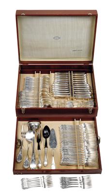 A cutlery service from Italy, for 12 individuals, - Stříbro
