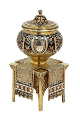 Ovchinnikov – An enamelled lidded container, - Silver