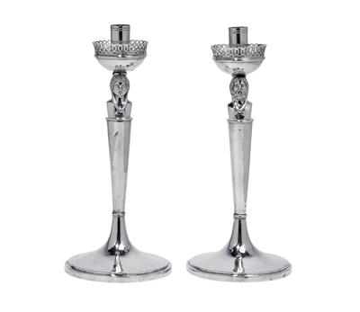 A pair of candlesticks from Rome, - Argenti