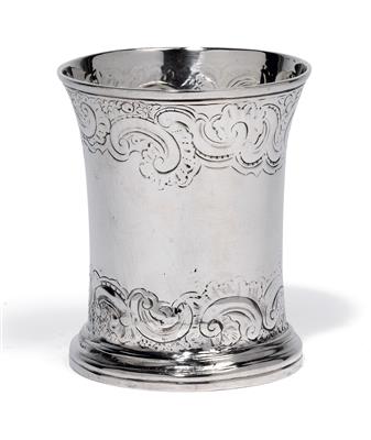 A George II. cup from London, - Stříbro