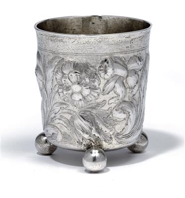 A cup with ball feet from Prague, - Silver