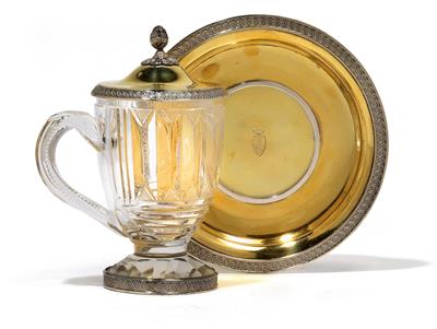 A cup with handle with lid and saucer, from Vienna, - Silver