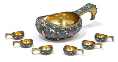 A large cloisonné kowsch and 6 small cloisonné kowsch, from Moscow, - Silver