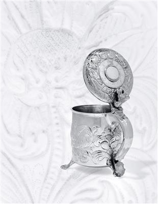 A lidded tankard from Scandinavia, - Silver