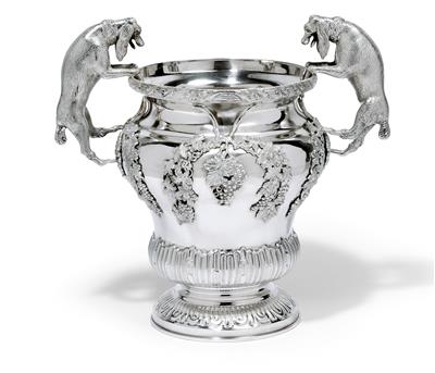 A wine cooler - Silver