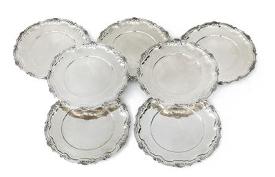 7 place plates from Vienna, - Silver