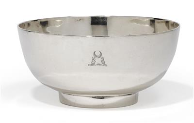 A bowl from England, - Stříbro