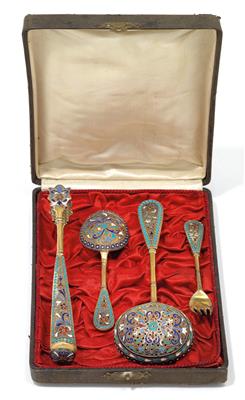 A cloisonné set from Moscow, - Stříbro