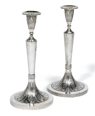 A pair of candleholders from Vienna, - Stříbro