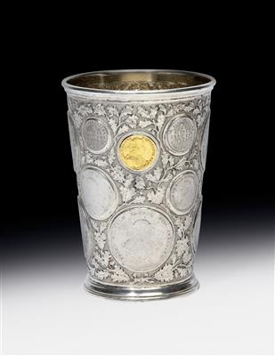 A coin cup from Berlin, - Argenti e Argenti russo