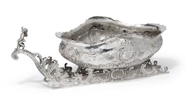 A Historism Period jardinière in the form of a sleigh, from Germany, - Silver and Russian Silver