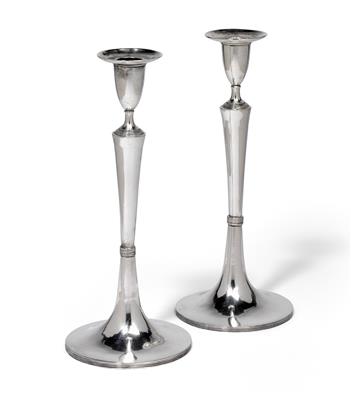 A pair of Empire candleholders from Vienna, - Argenti e Argenti russo