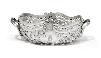 A bowl from Vienna, - Silver and Russian Silver