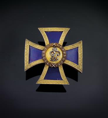Kaiserlich russisches Regimentsabzeichen des 4. Mariupol Husarenregiments, - Silber