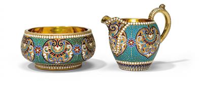 A cloisonné bowl and jug from Moscow, - Stříbro a Ruské stříbro