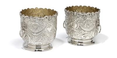 A pair of Victorian cache pots from London, - Silver and Russian Silver