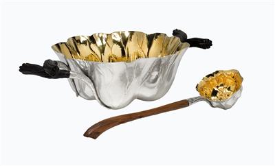 "BUCCELLATI" – A punch bowl with ladle, - Silver and Russian Silver