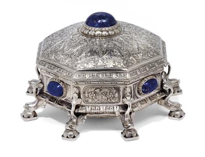 An Italian lidded box, - Silver and Russian Silver