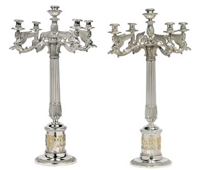 Paar St. Petersburger fünfflammige Kandelaber, - Silber und Russisches Silber