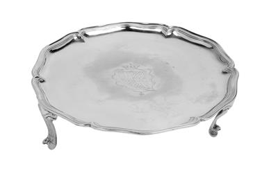 A Footed Tray from Malta, - Stříbro