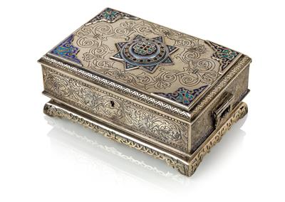 An Enamelled Lidded Cassette from Moscow, - Silver