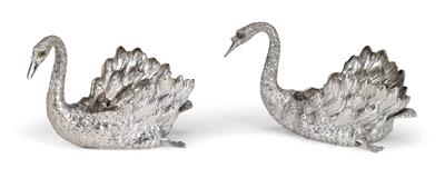 A Pair of Bowls in Swan Shape from Italy, - Silver and Russian Silver