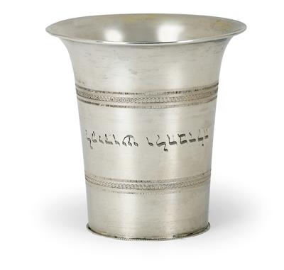 A Biedermeier Kiddush Cup with Hebrew Engraving from Vienna, - Stříbro a Ruské stříbro