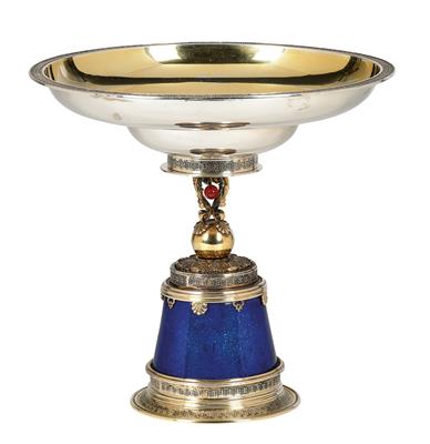 A Centrepiece Bowl from Italy, - Stříbro a ruské stříbro