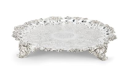 A Large Victorian Footed Platter from London, - Argenti e Argenti russo