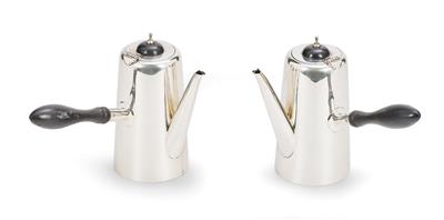 A Pair of Coffee Pots from Sheffield, - Stříbro a ruské stříbro