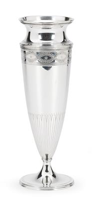 Tiffany - Vase, - Silber und Russisches Silber