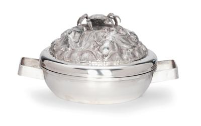 A Covered Tureen by Buccellati, - Stříbro