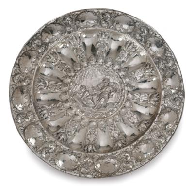 A Large Maltese Presentation Plate, - Stříbro