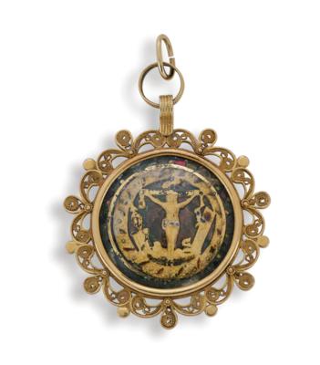 A Pendant with Crucifixion, - Stříbro