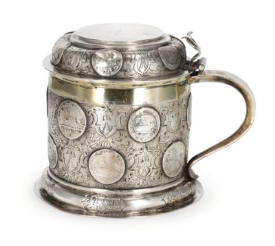 A Baroque German Coin Tankard, - Stříbro