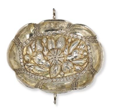 A Baroque Handled Bowl, - Stříbro