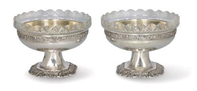 A Pair of Viennese Centrepiece Bowls, - Stříbro