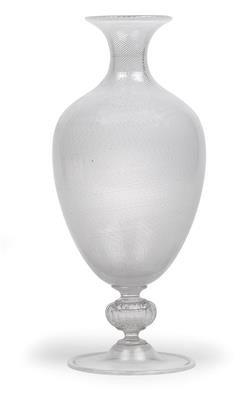 Vase, - Stile Liberty e arte applicata del XX secolo