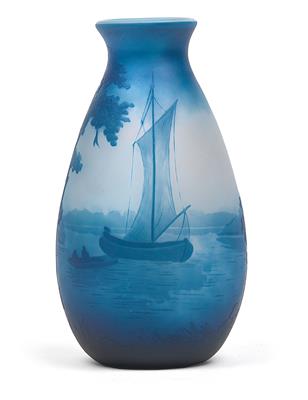Vase decorated with sail boat, - Stile Liberty e arte applicata del XX secolo