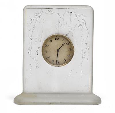 A small table clock – "Six hirondelles perchées", - Secese a um?ní 20. století