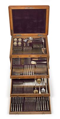 A 179-part cutlery service in oak wood cassette, - Secese a umění 20. století