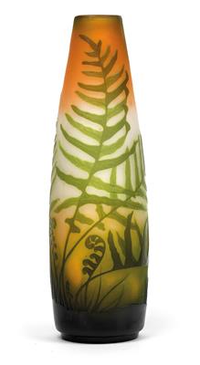A large vase decorated with fern, - Jugendstil and 20th Century Arts and Crafts