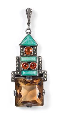 A pendant, - Jugendstil e arte applicata del XX secolo