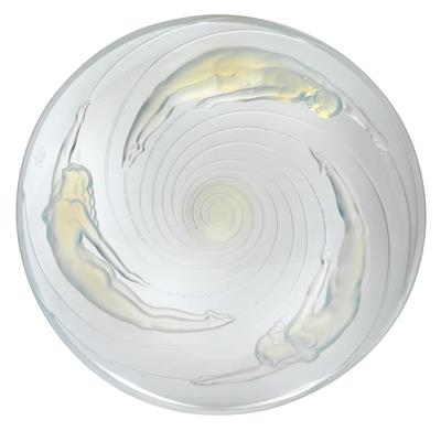 A platter with a roundelay of water nymphs, - Secese a umění 20. století