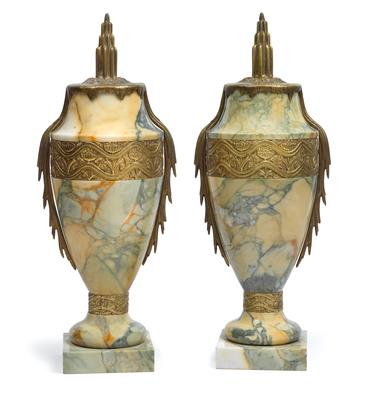 A pair of decorative vases, - Jugendstil and 20th Century Arts and Crafts