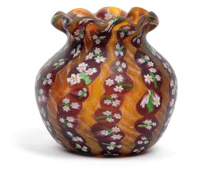 Vittorio Zuffi, A small vase, - Jugendstil and 20th Century Arts and Crafts