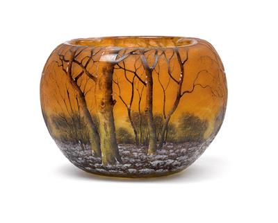 An etched and enameled glass vase by Daum with winter landscape, - Jugendstil and 20th Century Arts and Crafts