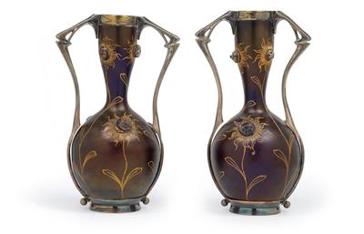A pair of Lötz Witwe vases in a silver-plated mount, - Secese a umění 20. století